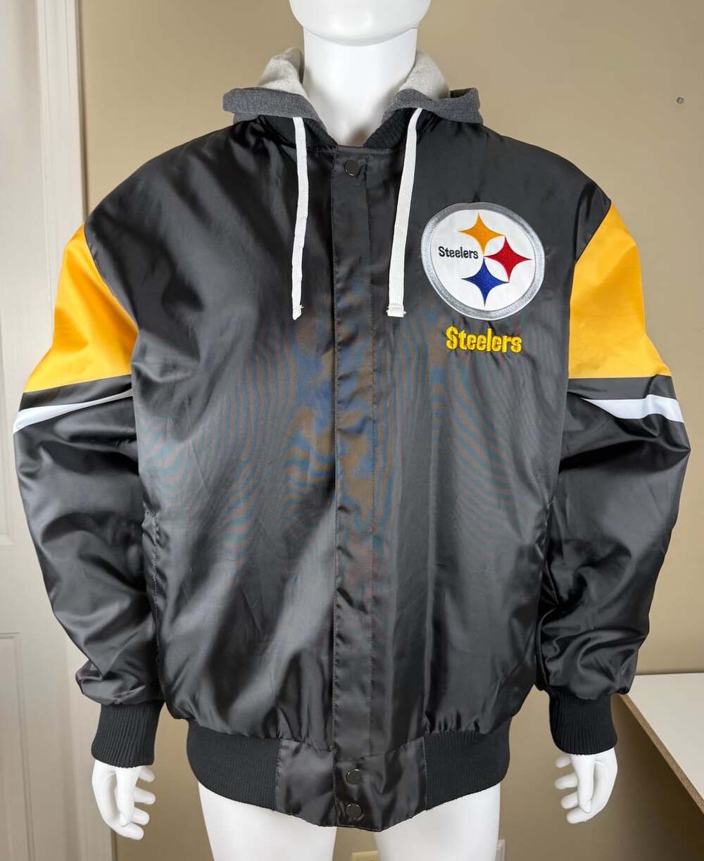 Pittsburgh Steelers G-III Apparel NFL Football Men’s Hooded Jacket Black Large